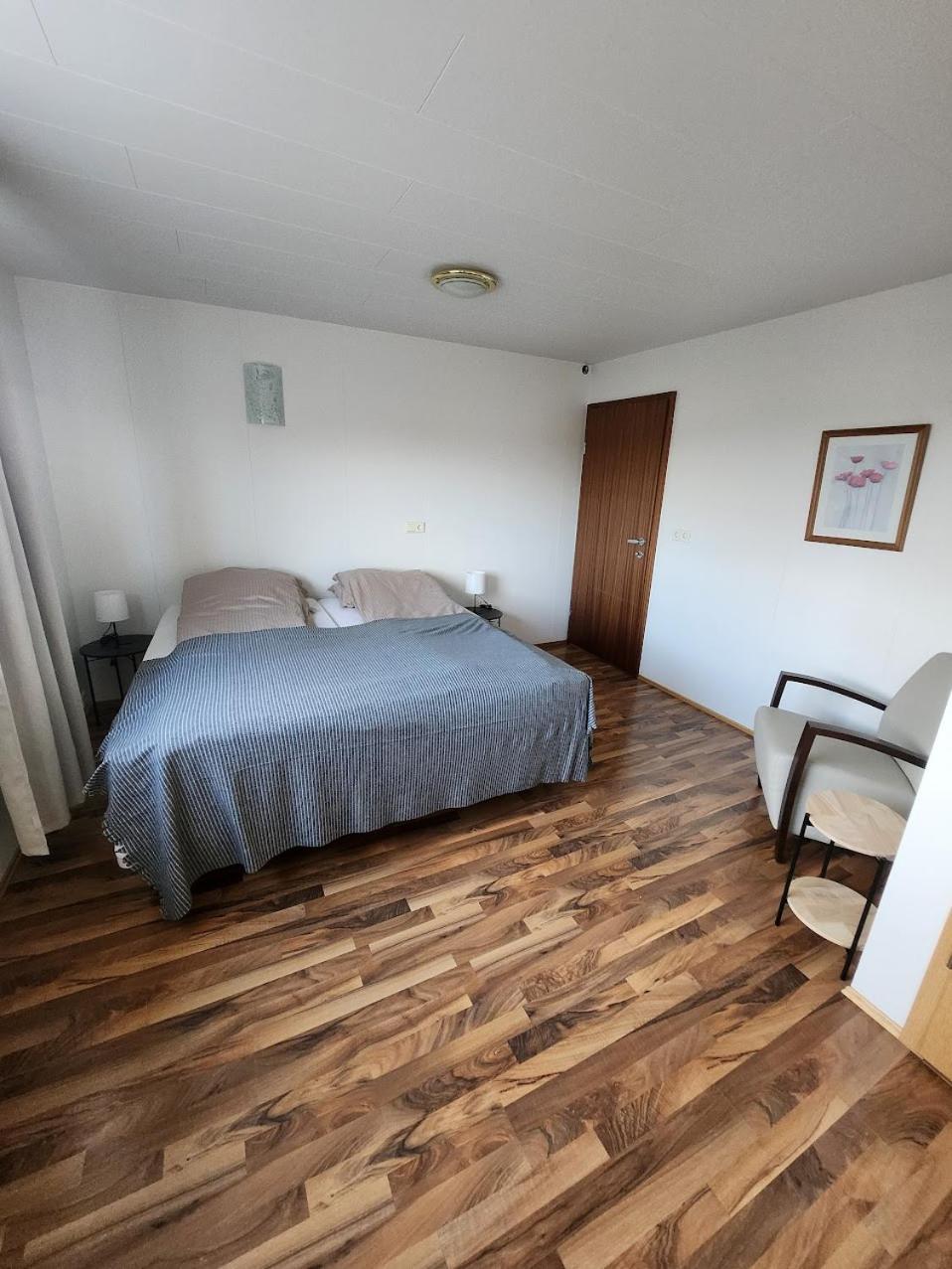 Fjos Guesthouse Varmahlíð Eksteriør billede